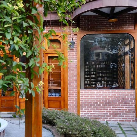 Little Colmar - Homestay & Pottery Studio Ha Long Eksteriør bilde